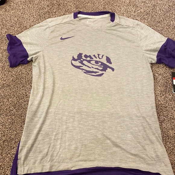 Nike short sleeve top with LSU tiger logo - grey/purple size large - Picture 1 of 3